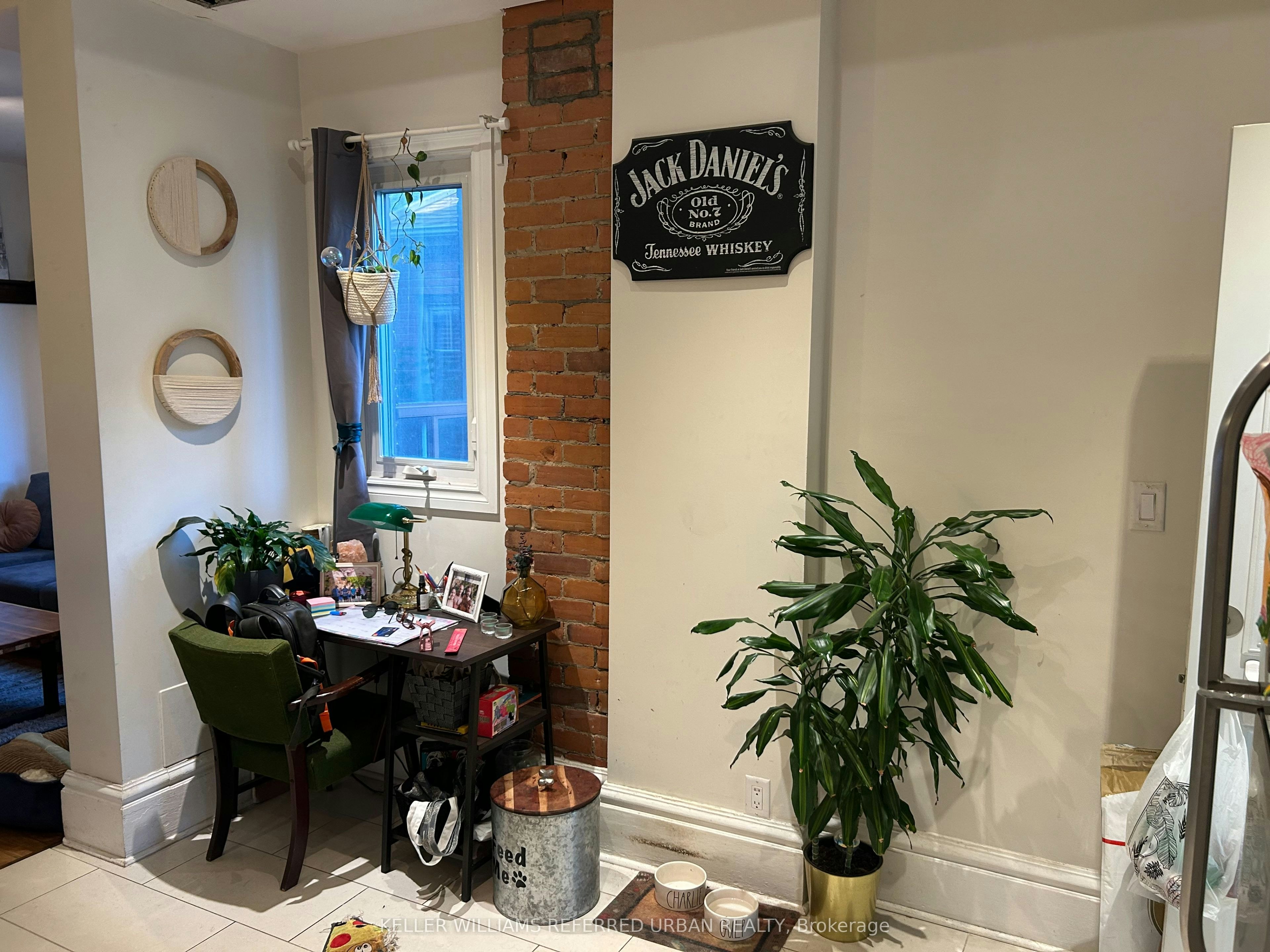 Lower-26 Indian Trail, Toronto, ON, M6R 1Z7 - 10