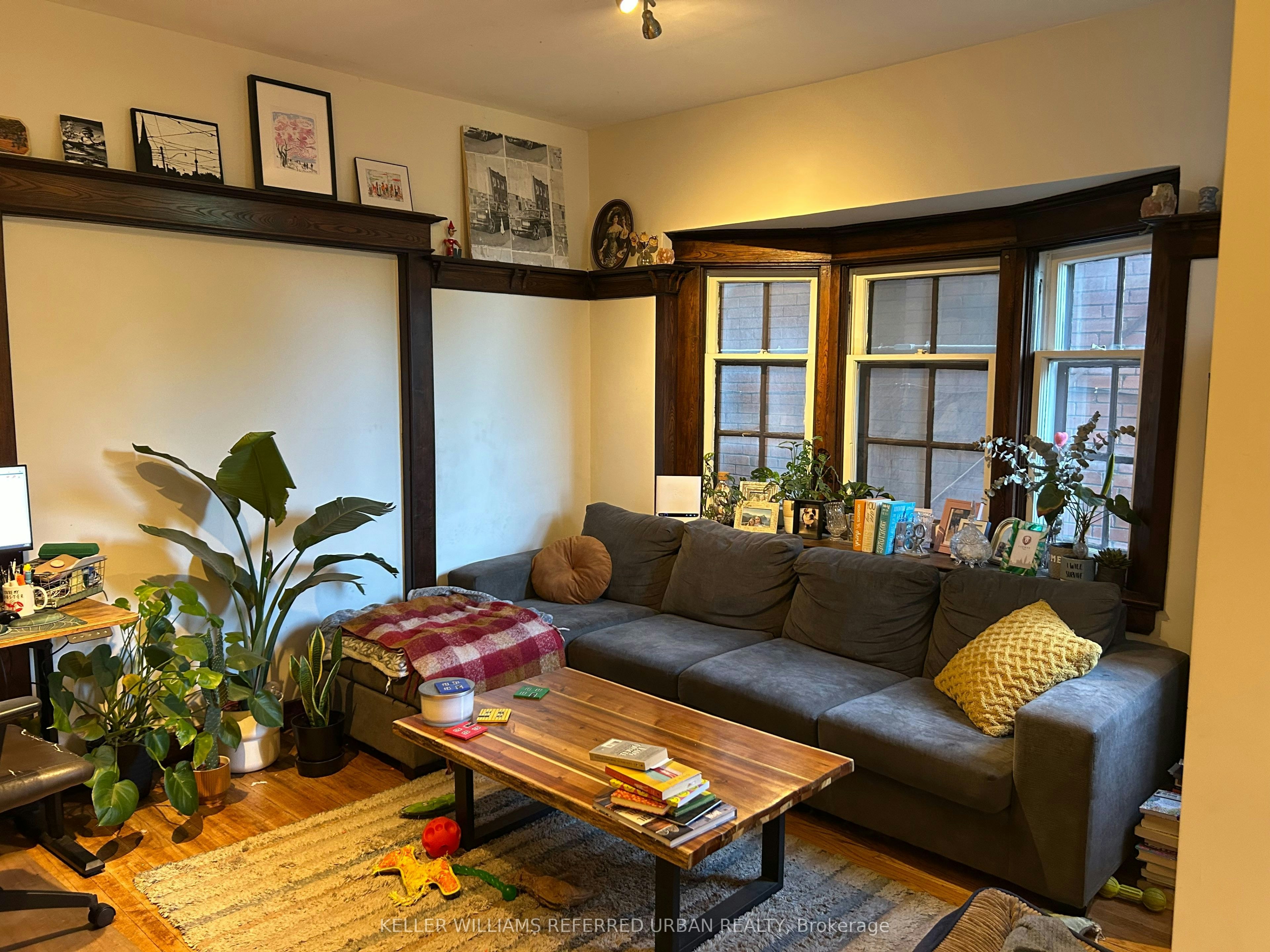 Lower-26 Indian Trail, Toronto, ON, M6R 1Z7 - 4