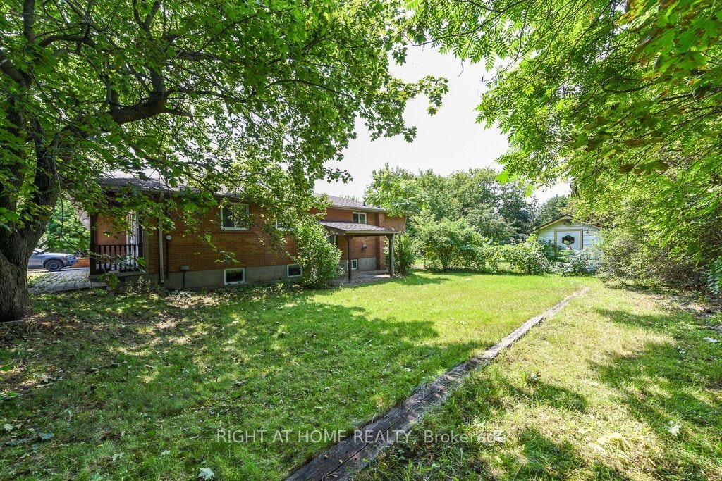110 Main N Street, Milton, ON, L0P 1B0 - 2