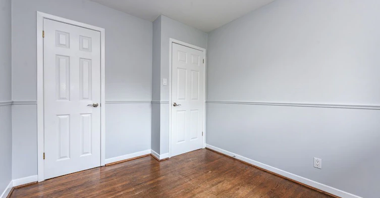 110 Main N Street, Milton, ON, L0P 1B0 - 9