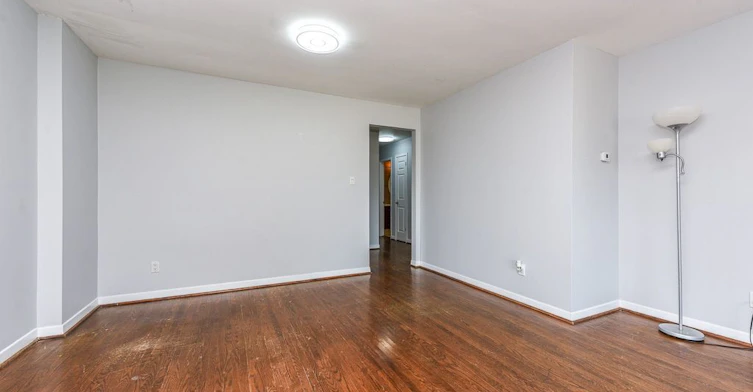 110 Main N Street, Milton, ON, L0P 1B0 - 7