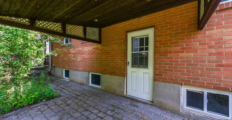 110 Main N Street, Milton, ON, L0P 1B0 - 6