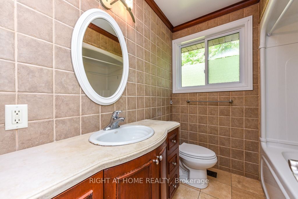 110 Main N Street, Milton, ON, L0P 1B0 - 22