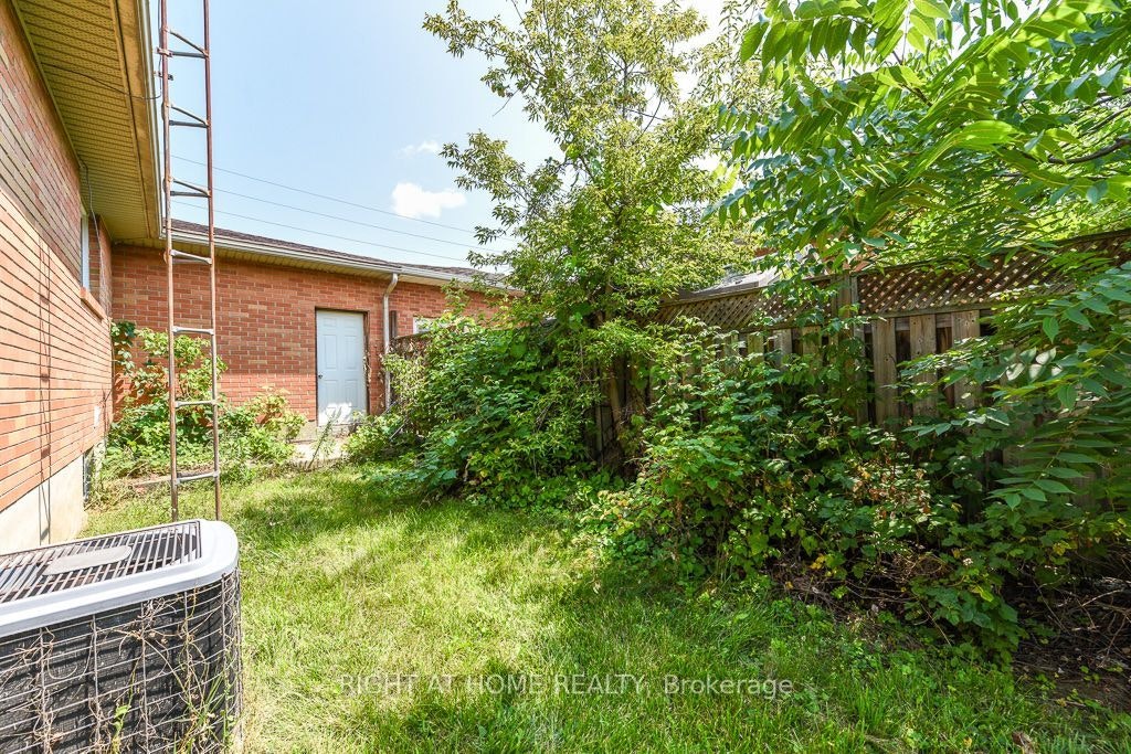 110 Main N Street, Milton, ON, L0P 1B0 - 44