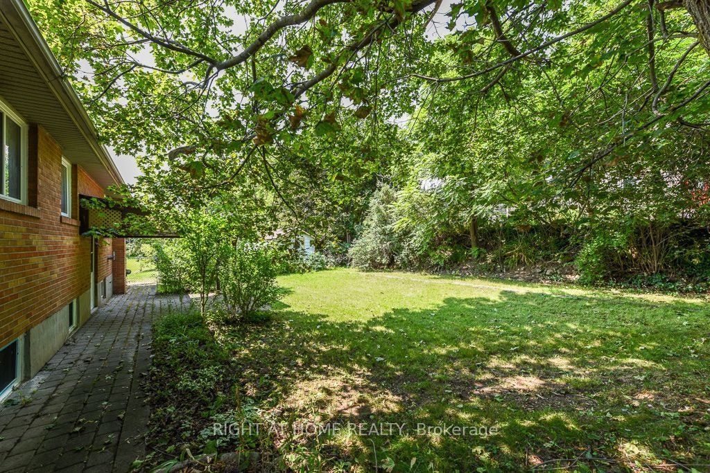 110 Main N Street, Milton, ON, L0P 1B0 - 40