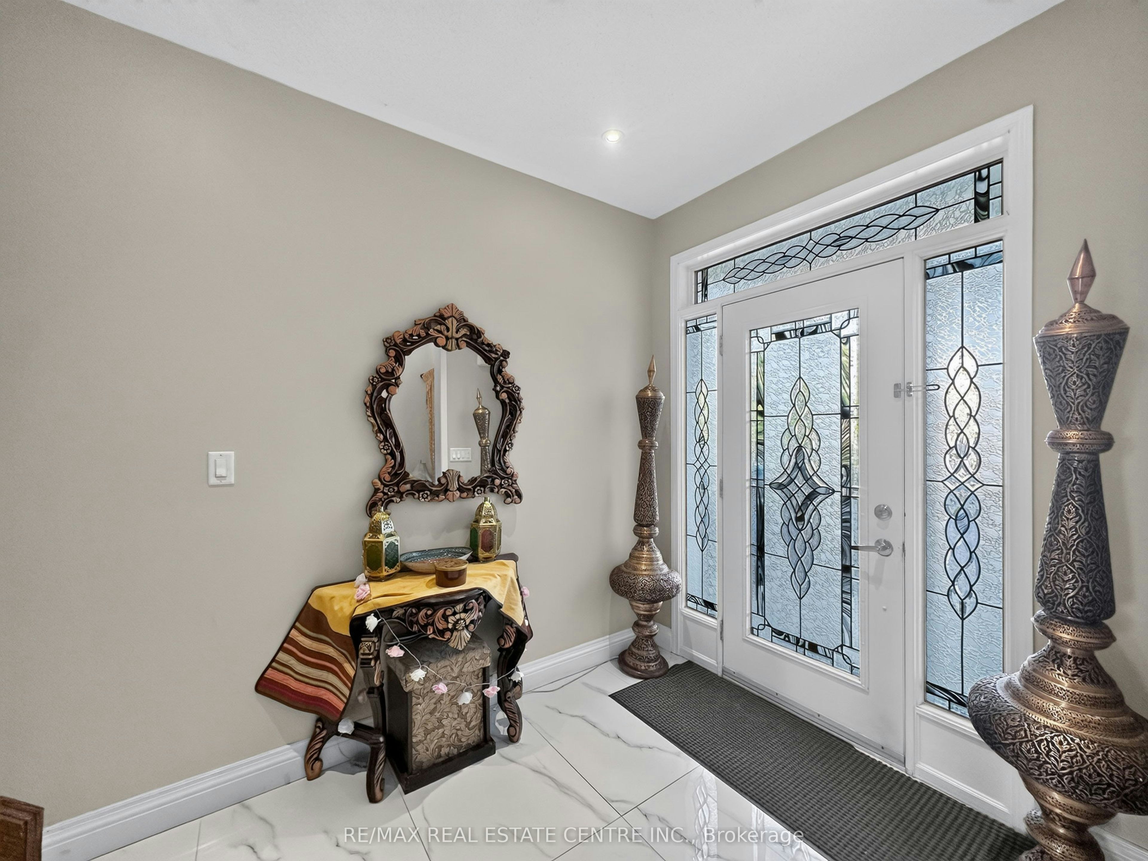266 Fennamore Terrace, Milton, ON, L9T 0Y3 - 2
