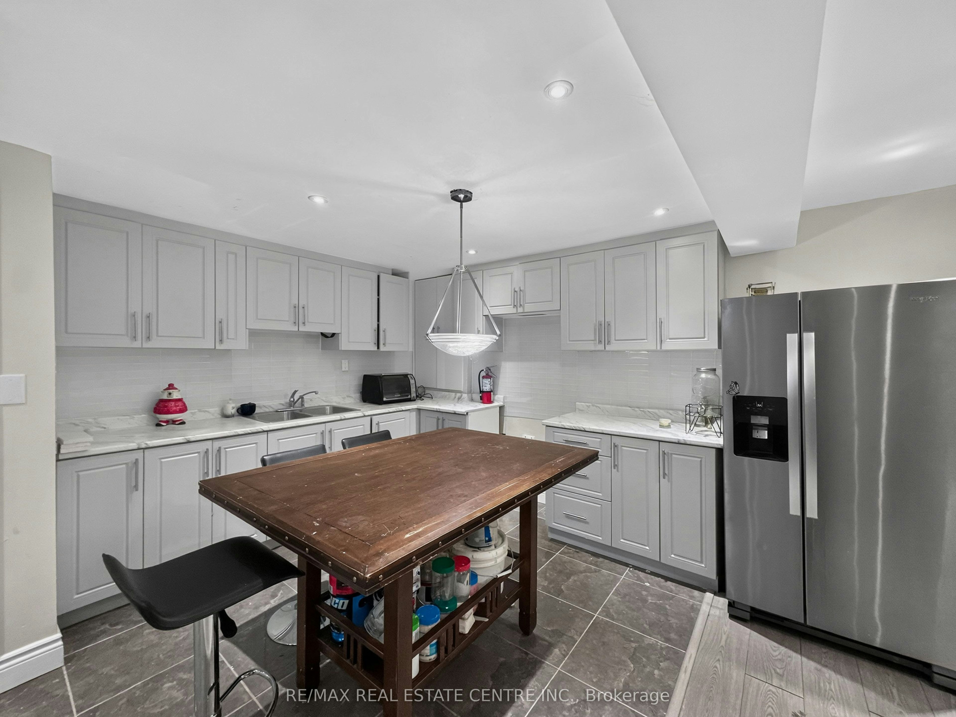 266 Fennamore Terrace, Milton, ON, L9T 0Y3 - 24