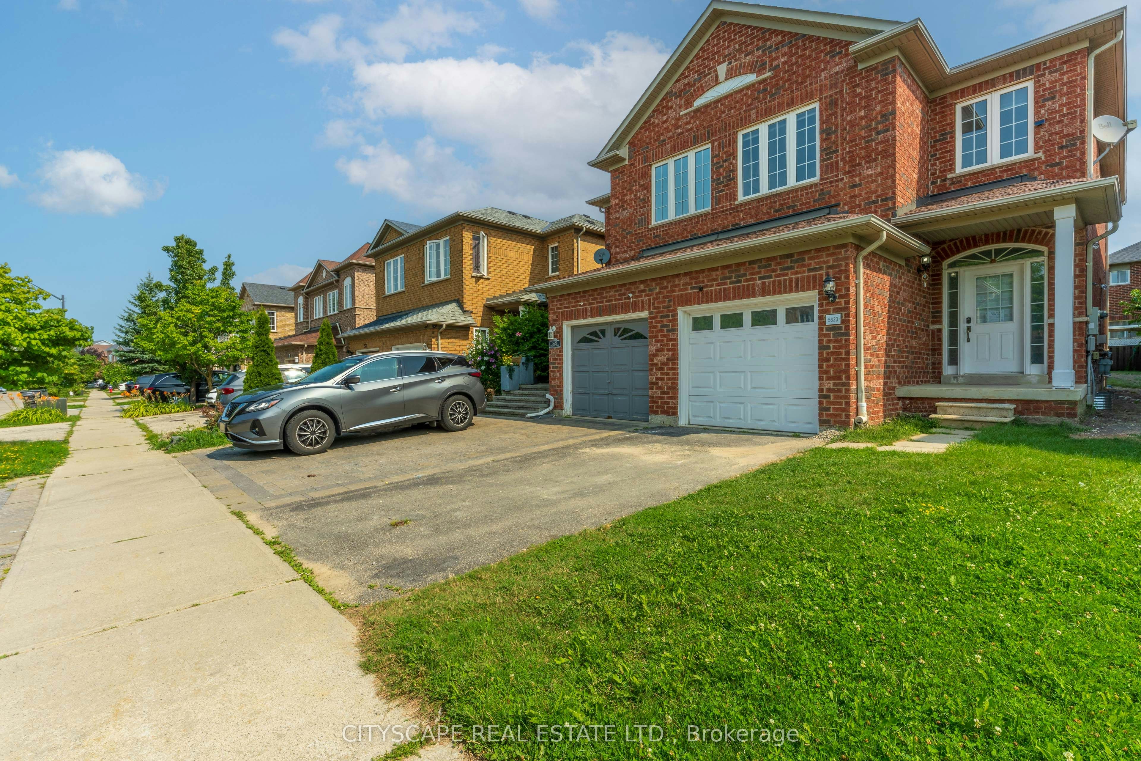 5623 Longboat Avenue, Mississauga, ON, L5M 7E5 - 4