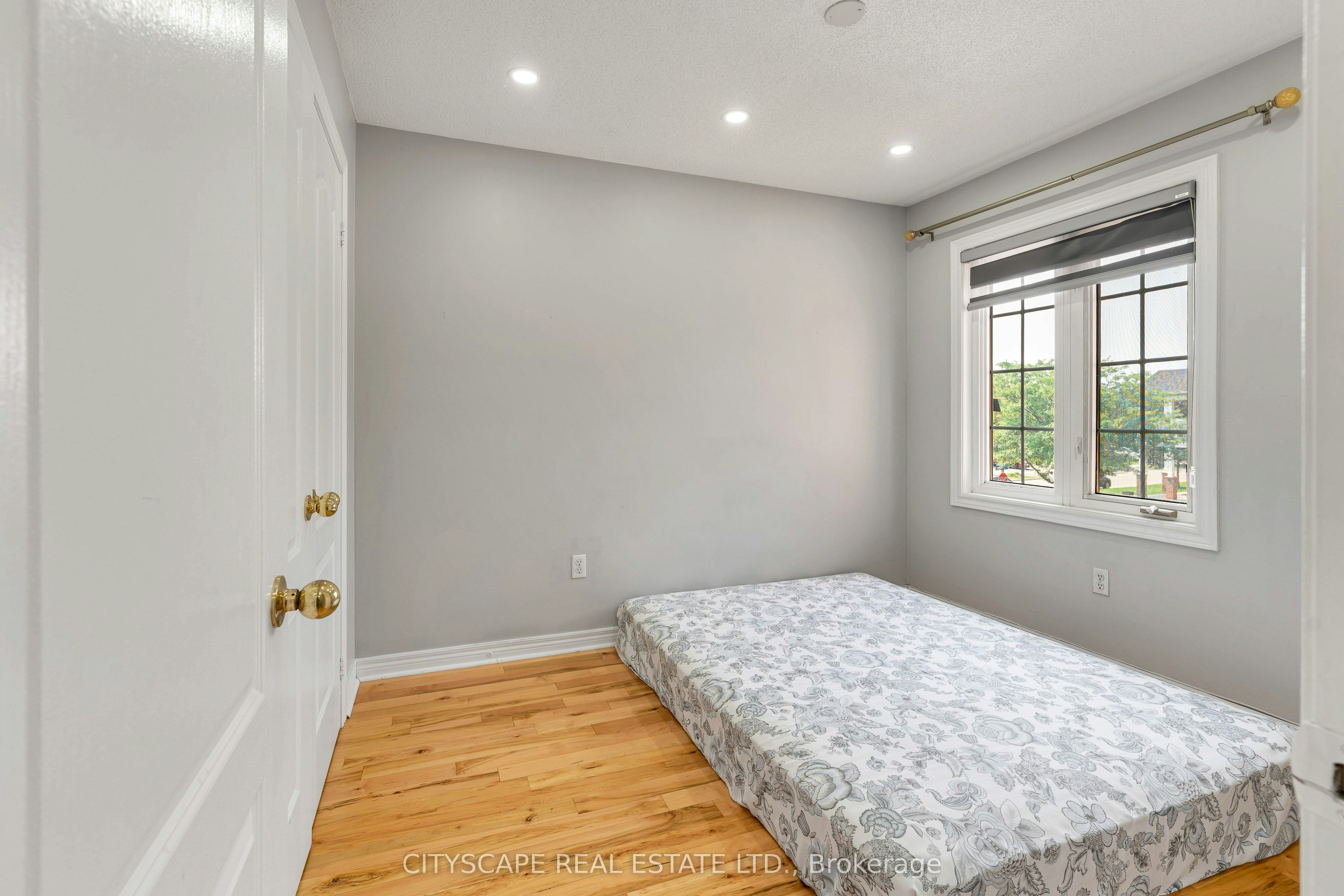 5623 Longboat Avenue, Mississauga, ON, L5M 7E5 - 28