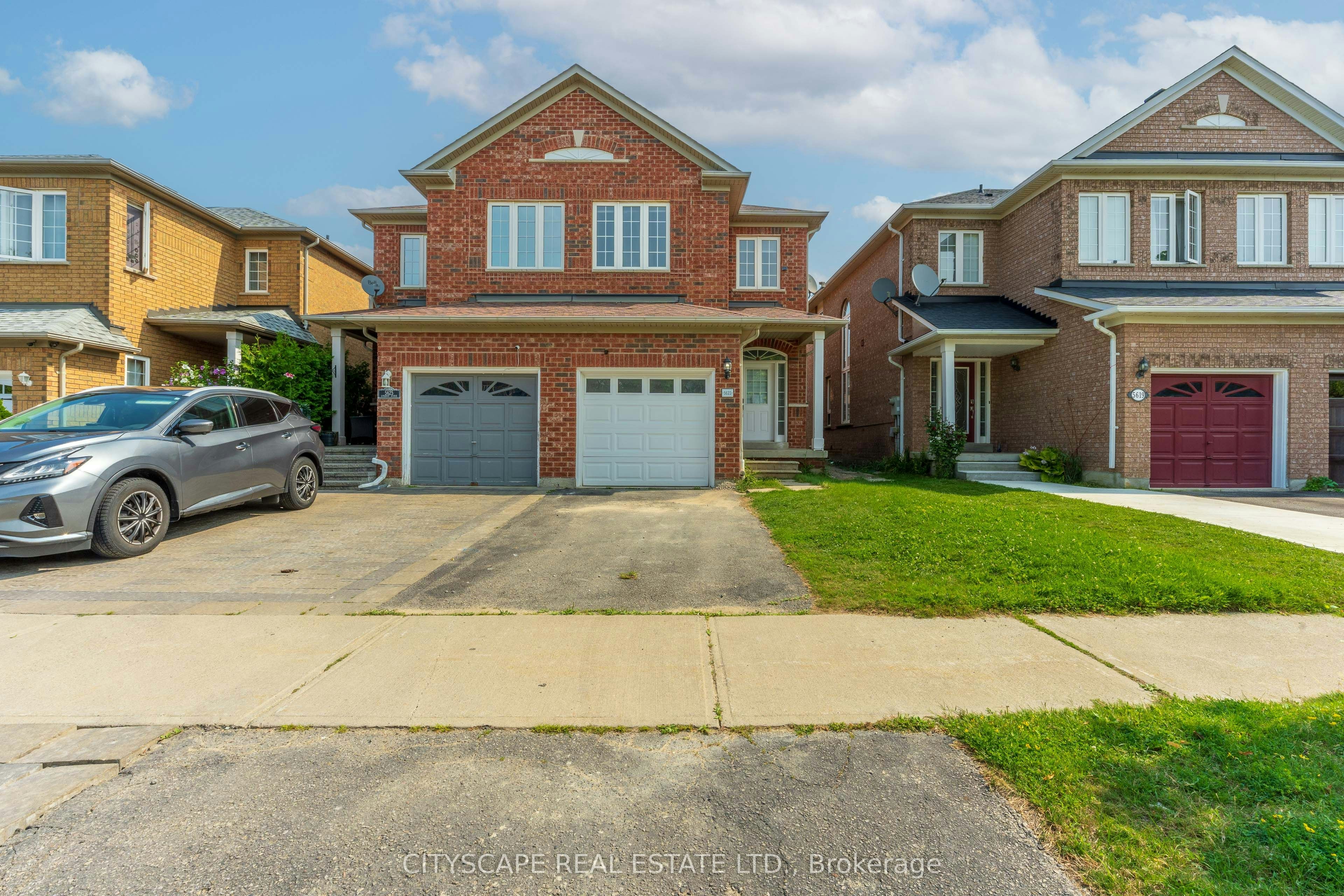 5623 Longboat Avenue, Mississauga, ON, L5M 7E5 - 3