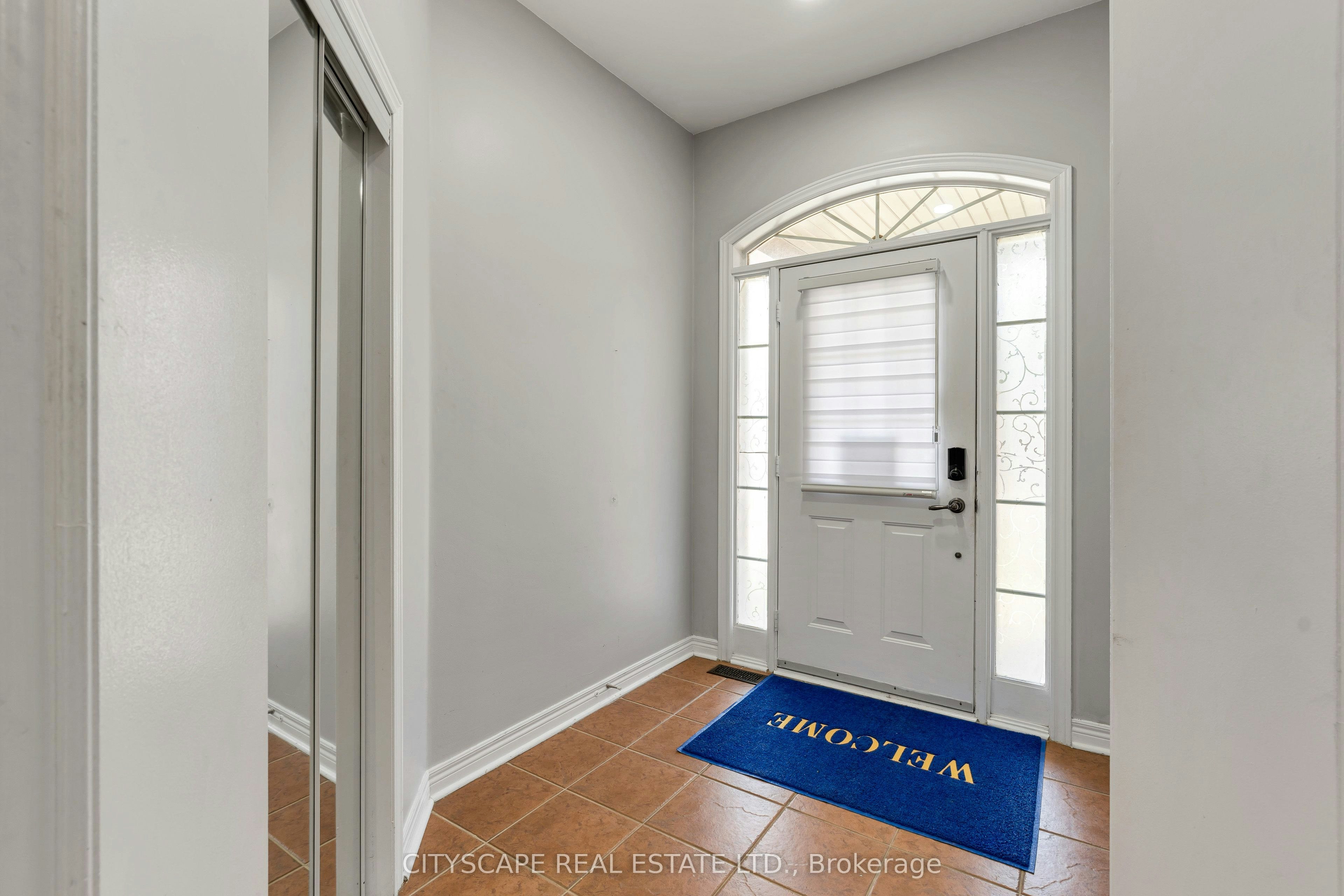 5623 Longboat Avenue, Mississauga, ON, L5M 7E5 - 7