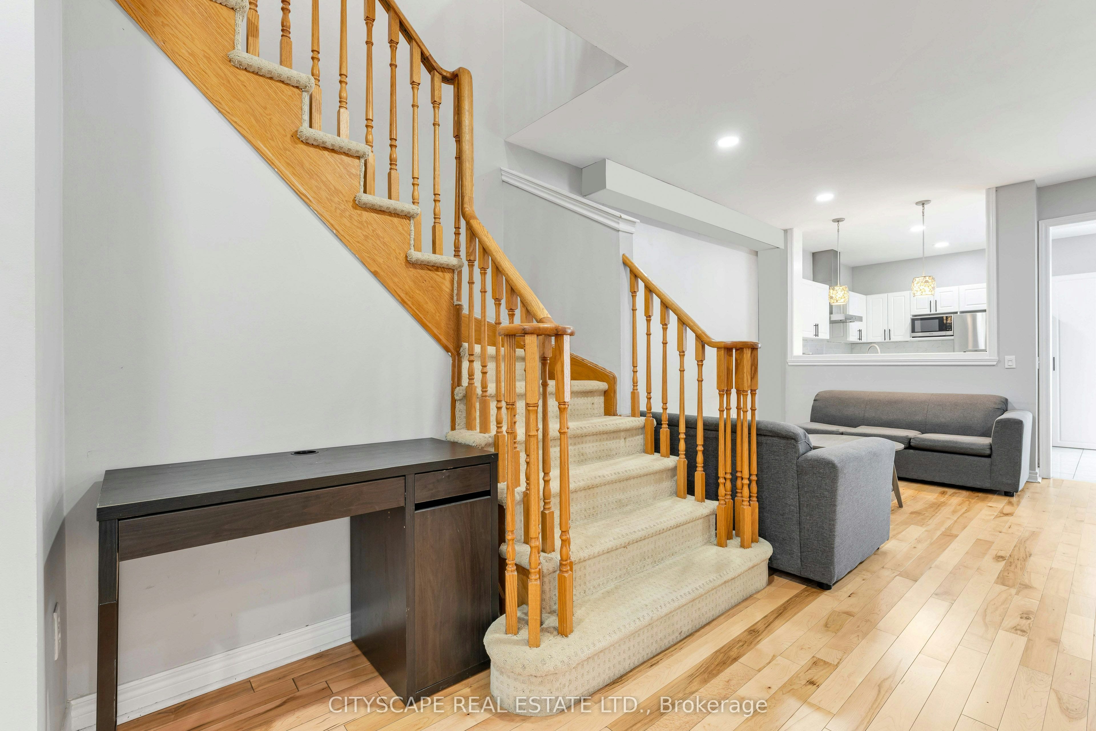 5623 Longboat Avenue, Mississauga, ON, L5M 7E5 - 11