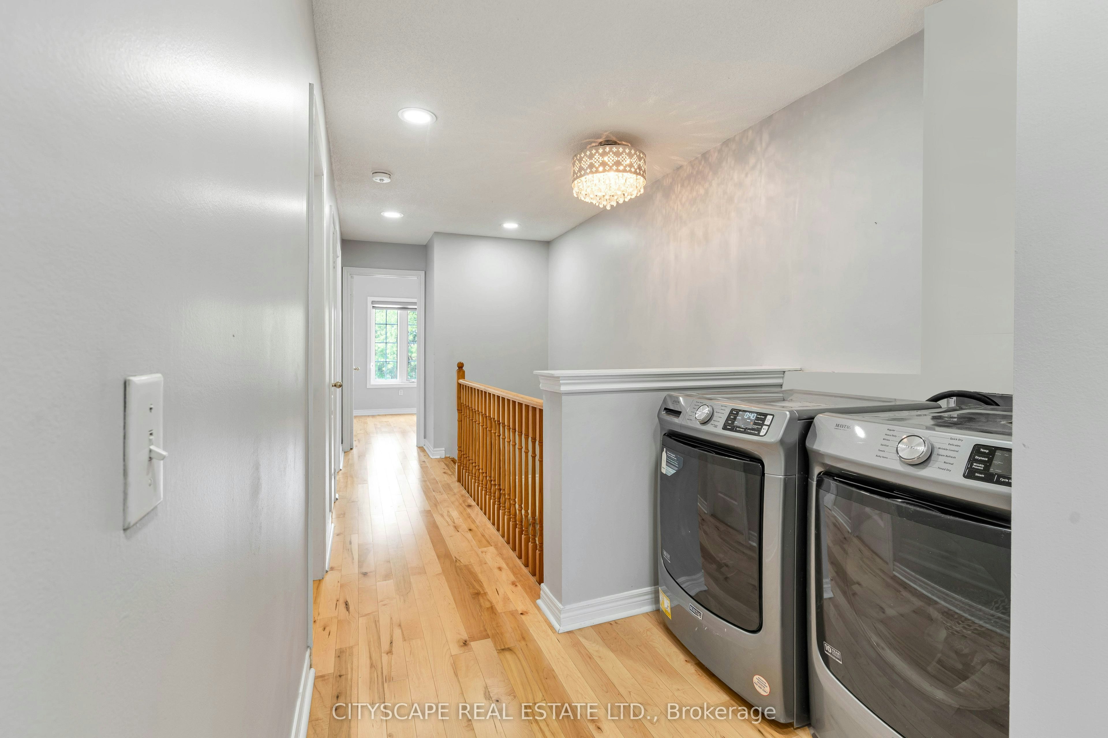 5623 Longboat Avenue, Mississauga, ON, L5M 7E5 - 42