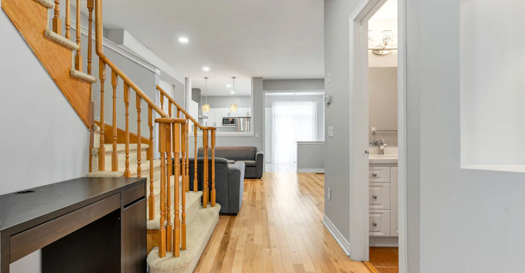 5623 Longboat Avenue, Mississauga, ON, L5M 7E5 - 10