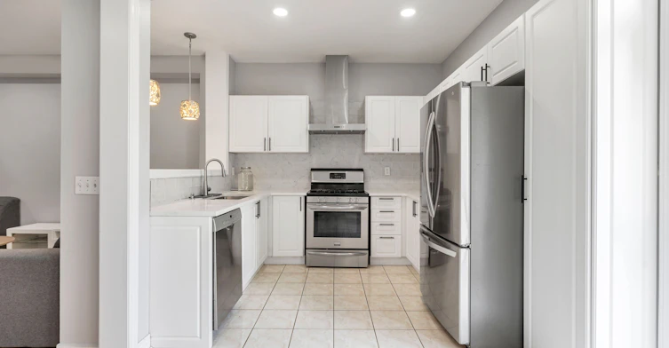 5623 Longboat Avenue, Mississauga, ON, L5M 7E5 - 21