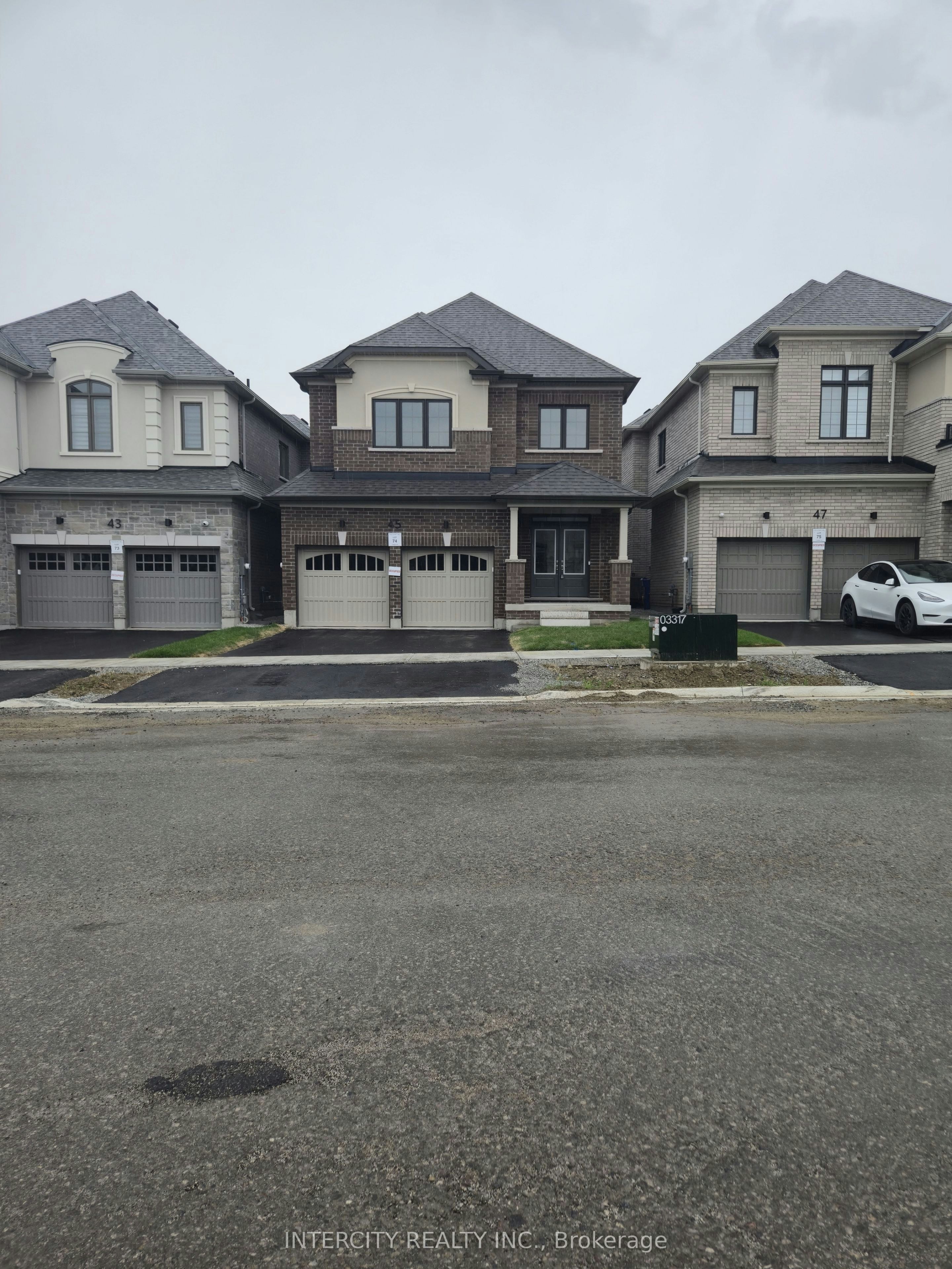 Upper-45 Pembrook Street, Caledon, ON, L7E 4M7 - 2