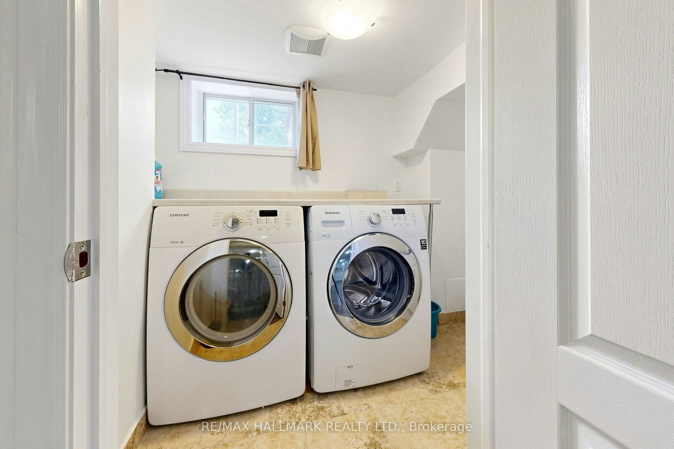 Basement-77 Wendell Avenue, Toronto, ON, M9N 3K8 - 17