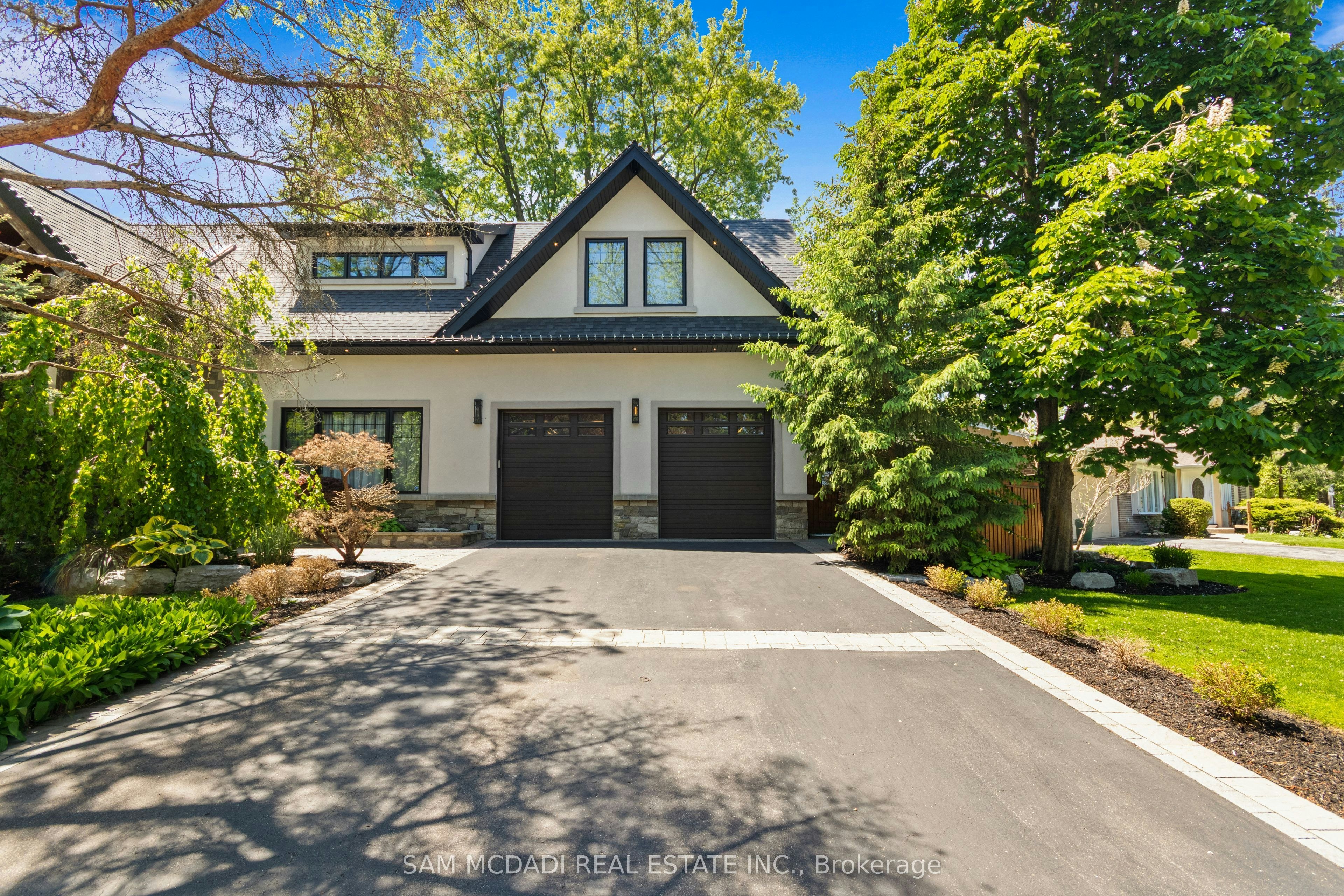 1031 Welwyn Drive, Mississauga, ON, L5J 3J2