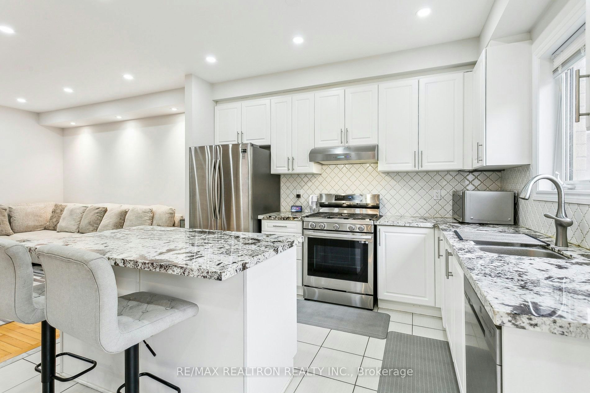 Main-172 Agava Street, Brampton, ON, L7A 0C3 - 14