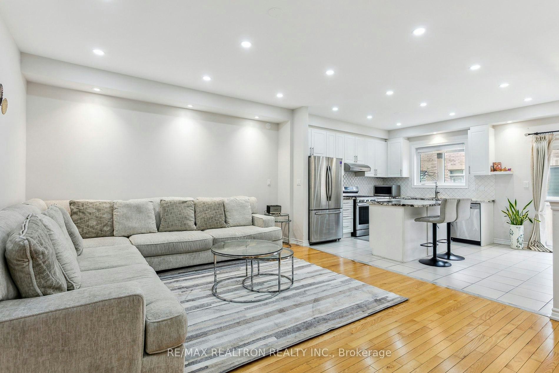 Main-172 Agava Street, Brampton, ON, L7A 0C3 - 8