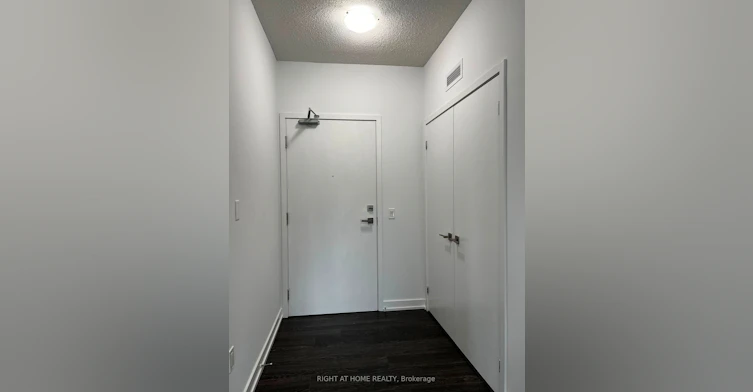 2820-4055 Parkside Village Drive, Mississauga, ON, L5B 0K8 - 4