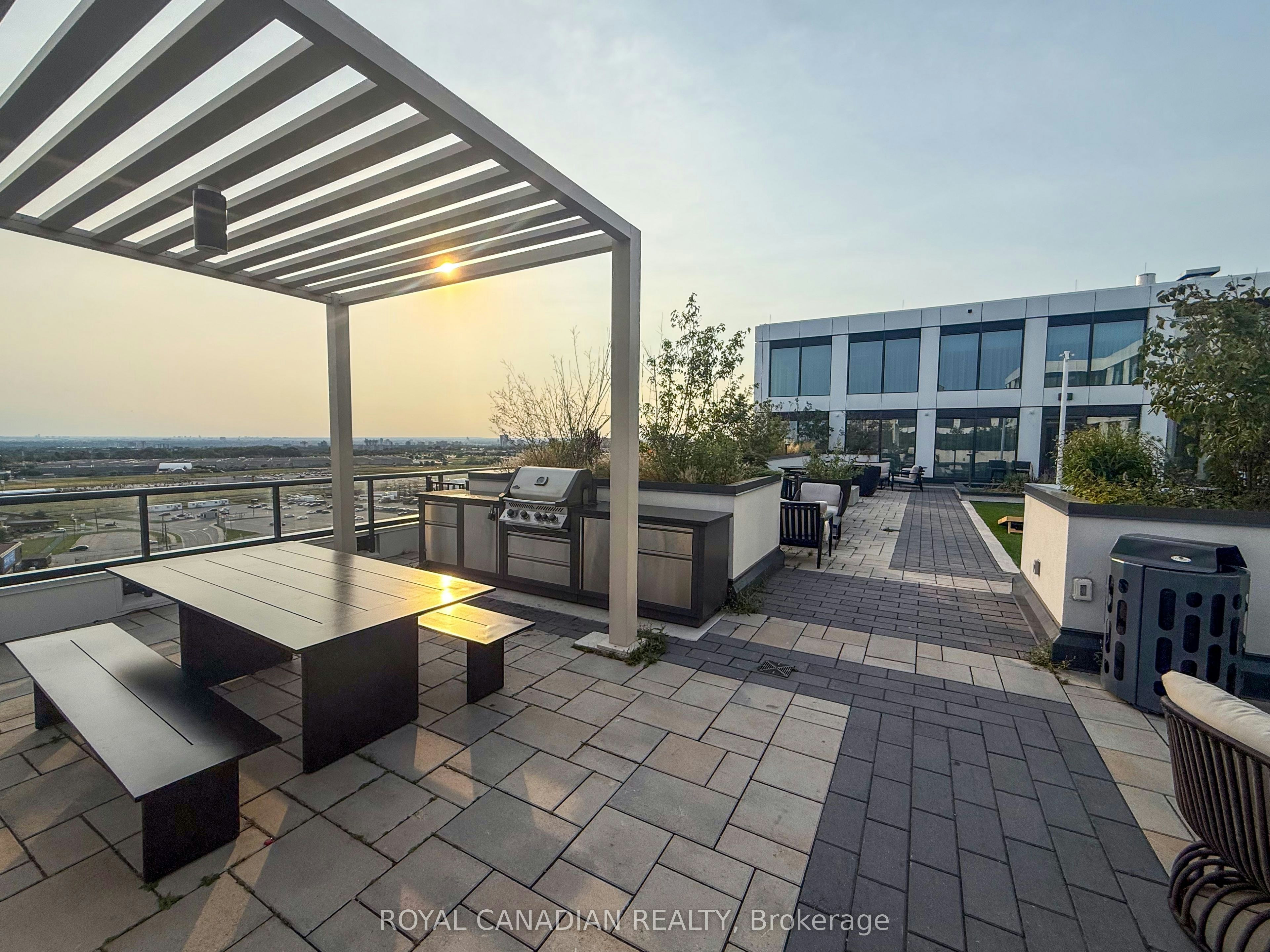 PH06-1100 Sheppard Avenue W, Toronto, ON, M3K 0E4 - 45