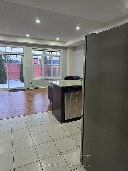 32 Kempenfelt Trail, Brampton, ON, L7A 0Z6 - 7