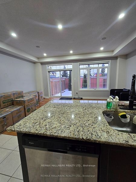 32 Kempenfelt Trail, Brampton, ON, L7A 0Z6 - 12