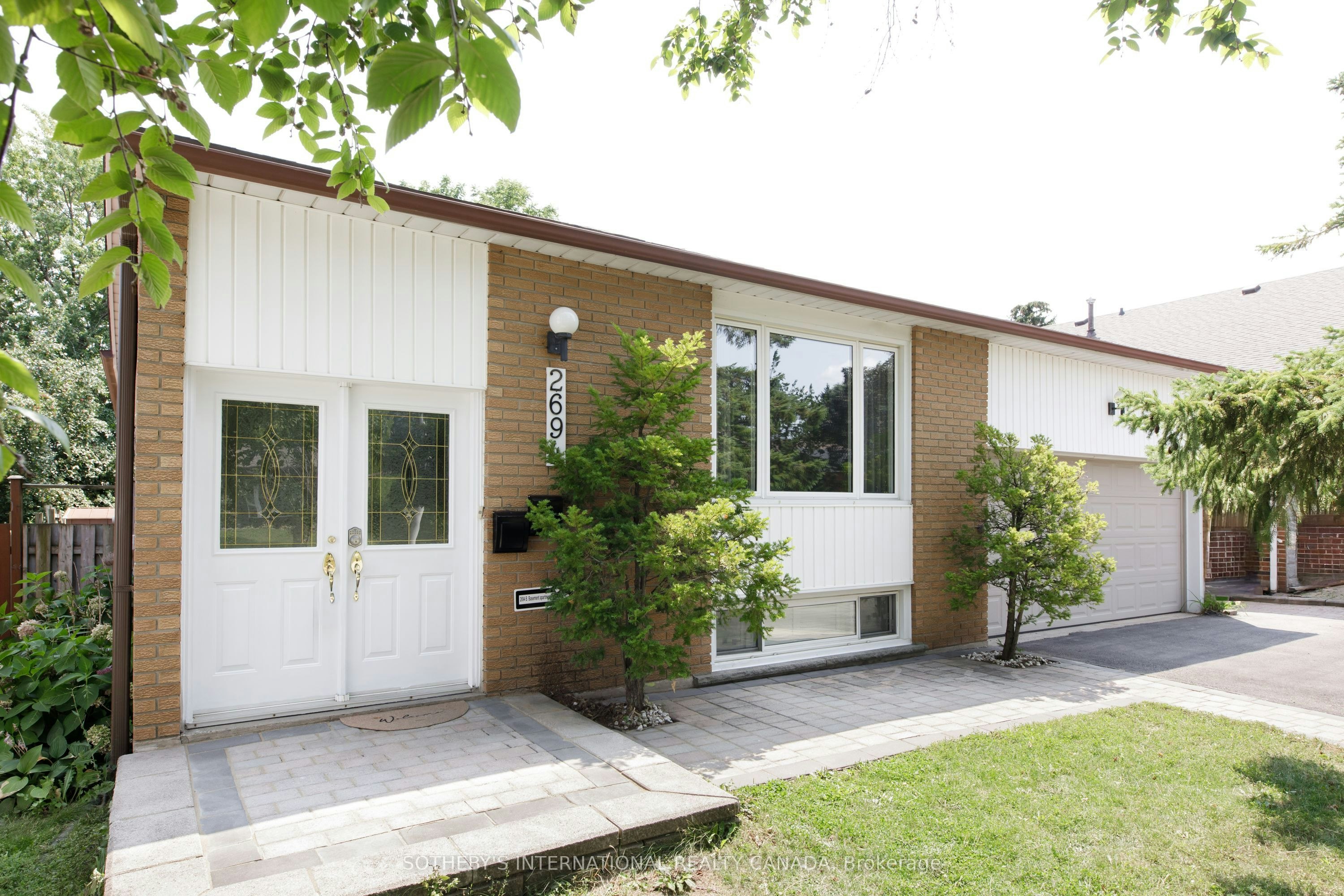Upper-2694 Constable Road, Mississauga, ON, L5J 1W4