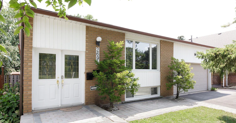 Upper-2694 Constable Road, Mississauga, ON, L5J 1W4