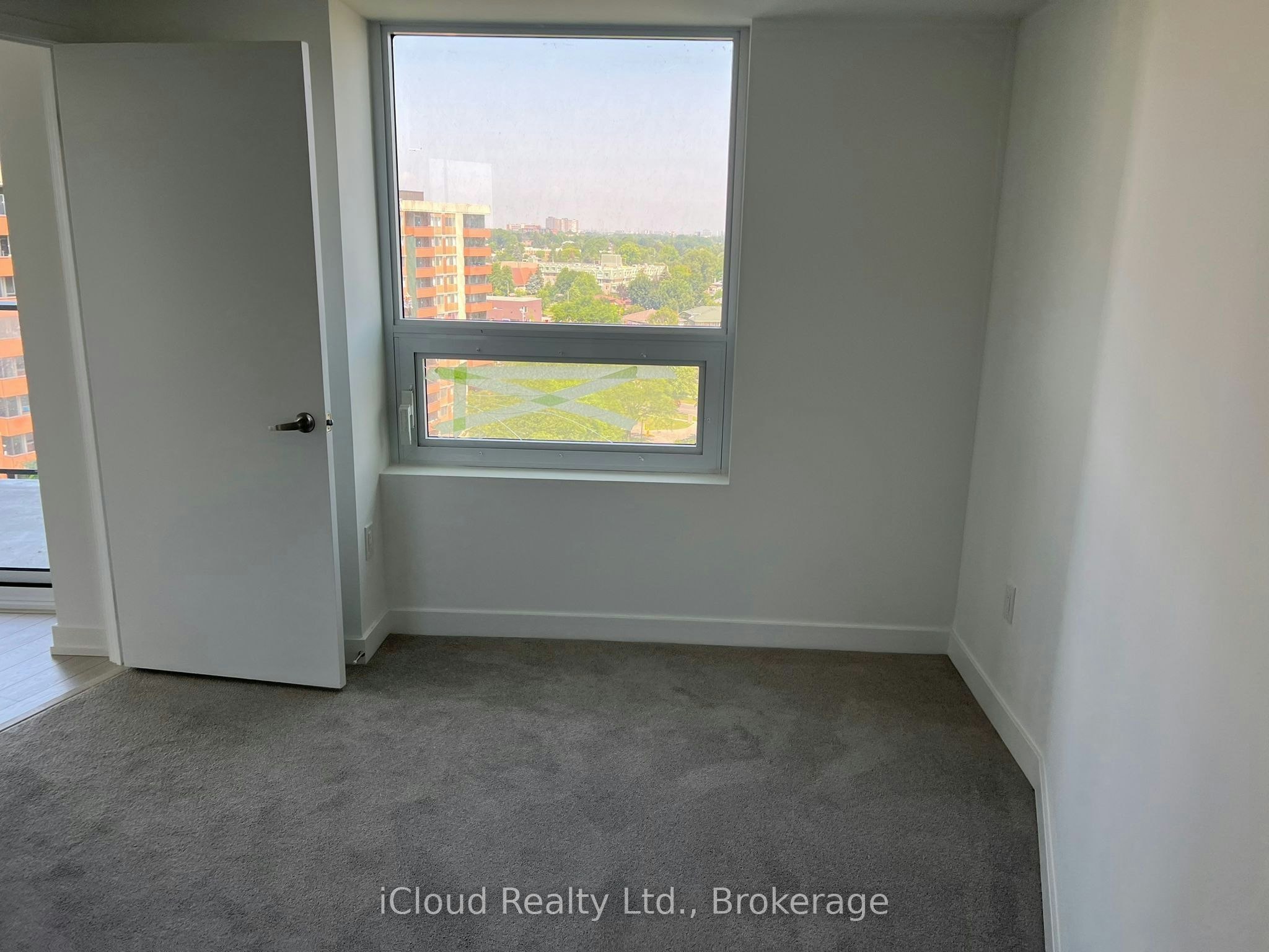 1102-4010 Eglinton Avenue, Toronto, ON, M9A 0G5 - 9