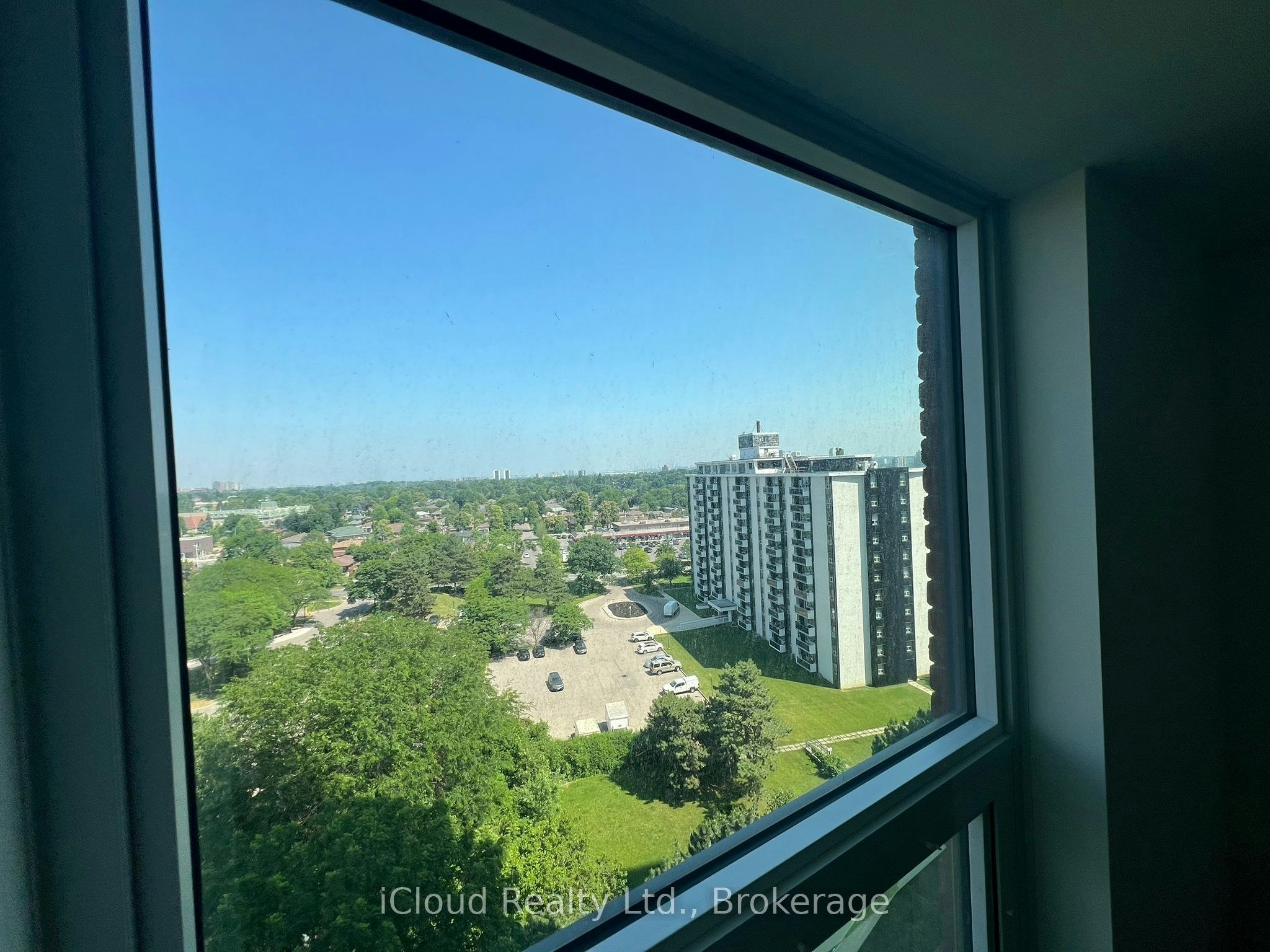 1102-4010 Eglinton Avenue, Toronto, ON, M9A 0G5 - 17