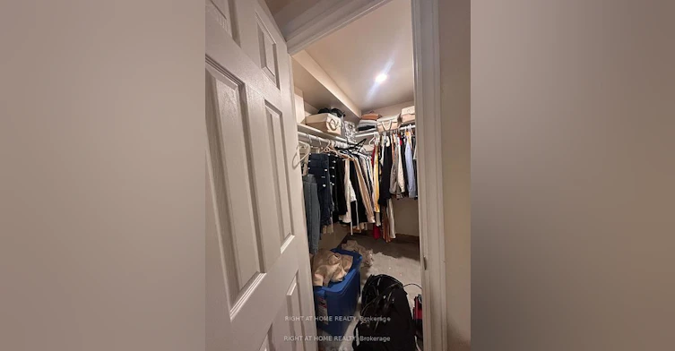 3766 Forest Bluff Crescent, Mississauga, ON, L5N 7T7 - 8
