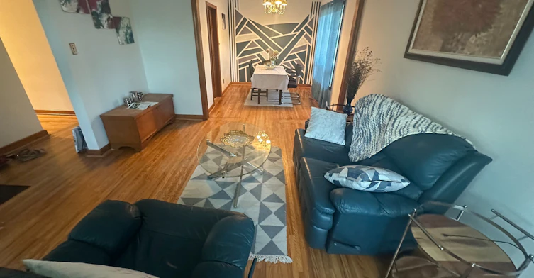 309 Queen Mary Drive, Oakville, ON, L6K 3L5 - 4