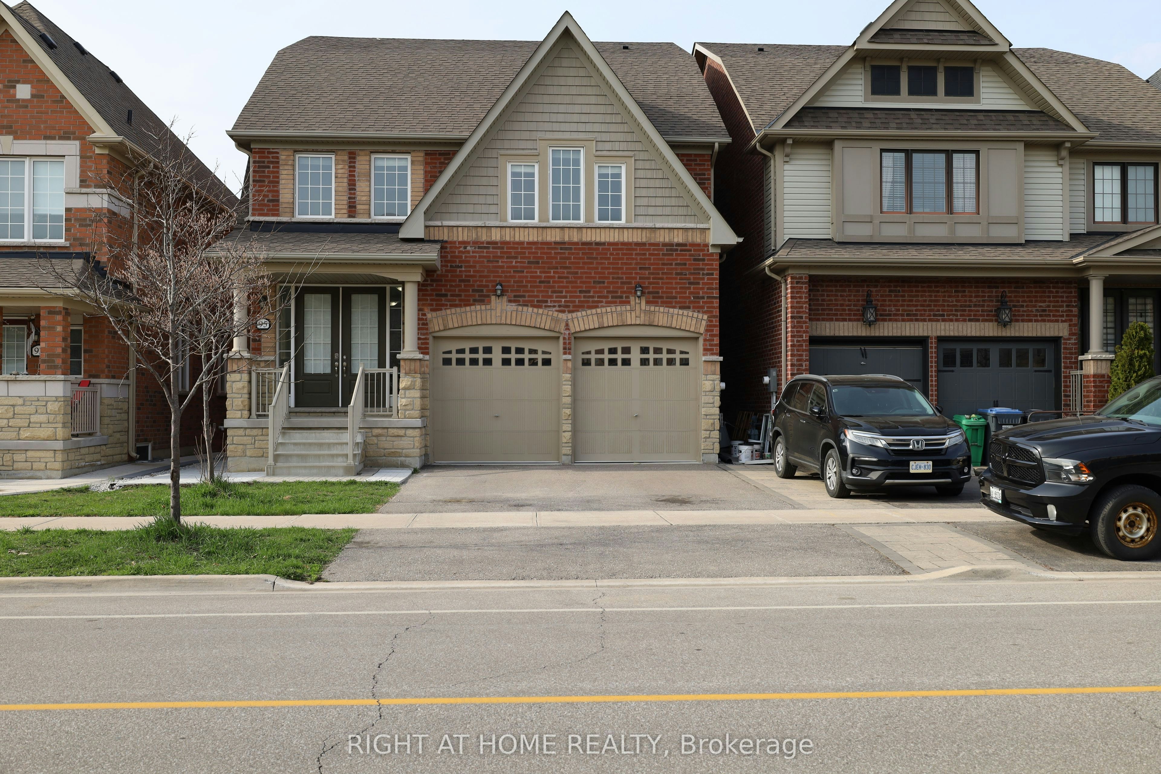 #Lower-95 Bonnieglen Farm Boulevard, Caledon, ON, L7C 4B7