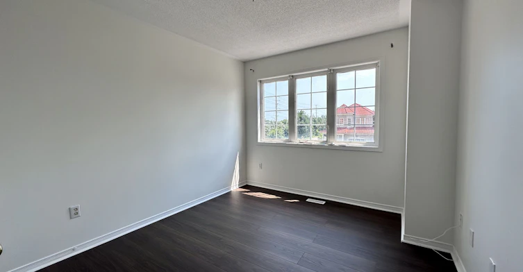 5673 Flora Drive, Burlington, ON, L7L 6X4 - 13