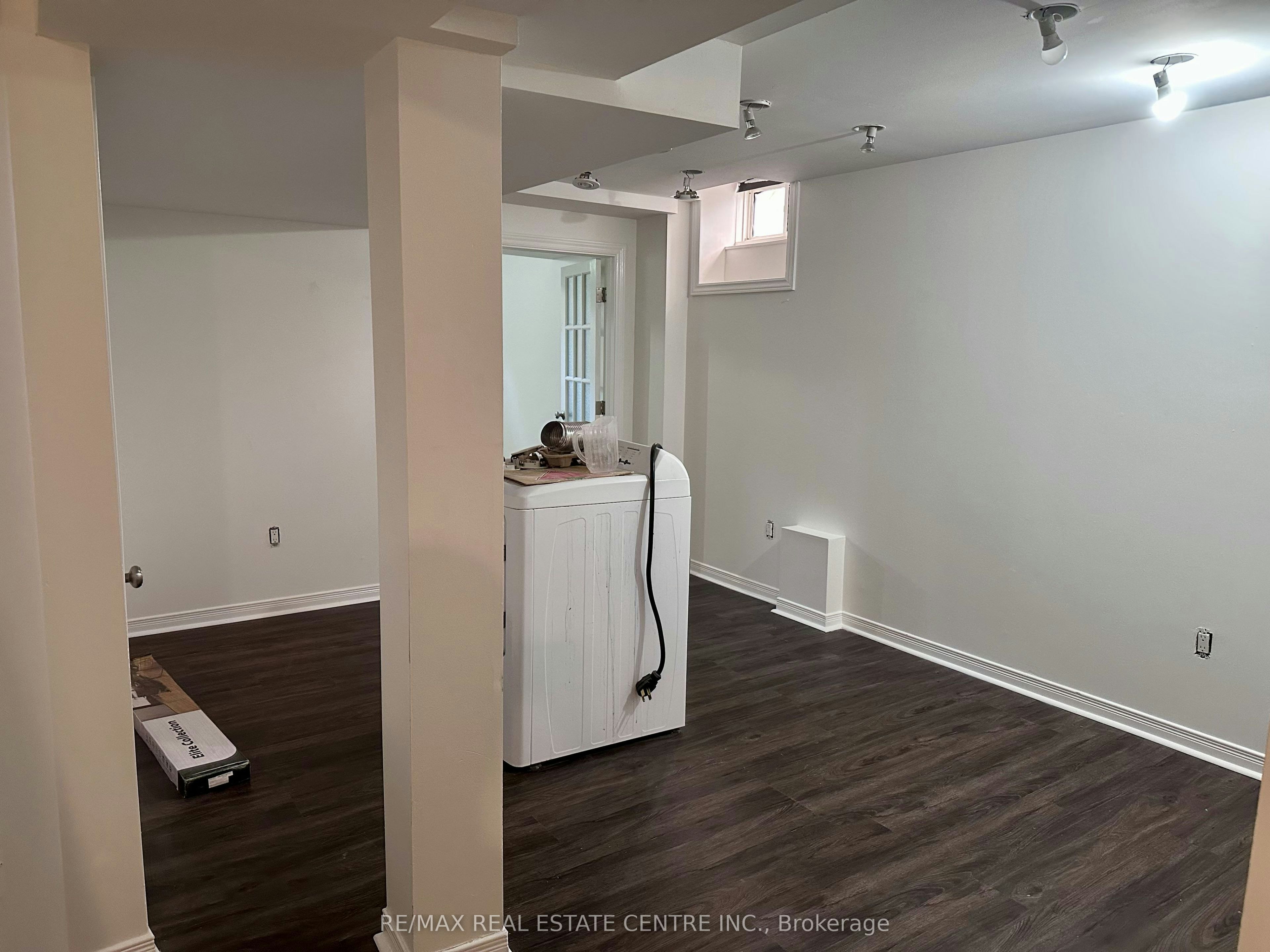 5673 Flora Drive, Burlington, ON, L7L 6X4 - 18