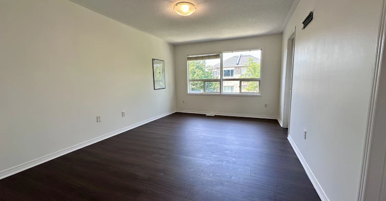 5673 Flora Drive, Burlington, ON, L7L 6X4 - 10