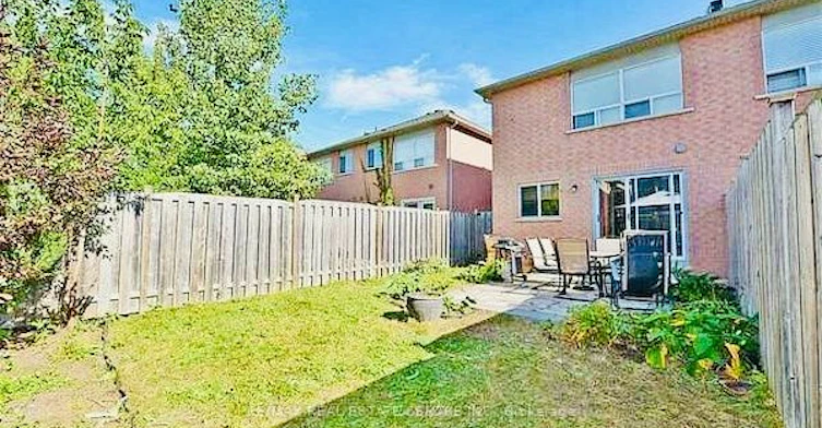 5673 Flora Drive, Burlington, ON, L7L 6X4 - 20