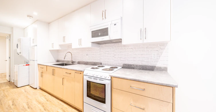 Basement-49B East Drive, Toronto, ON, M6N 2N8 - 6