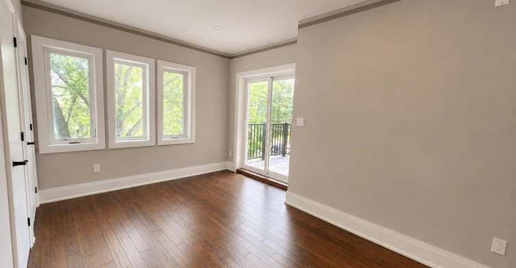2-28 Boustead Avenue, Toronto, ON, M6R 1Y9 - 5
