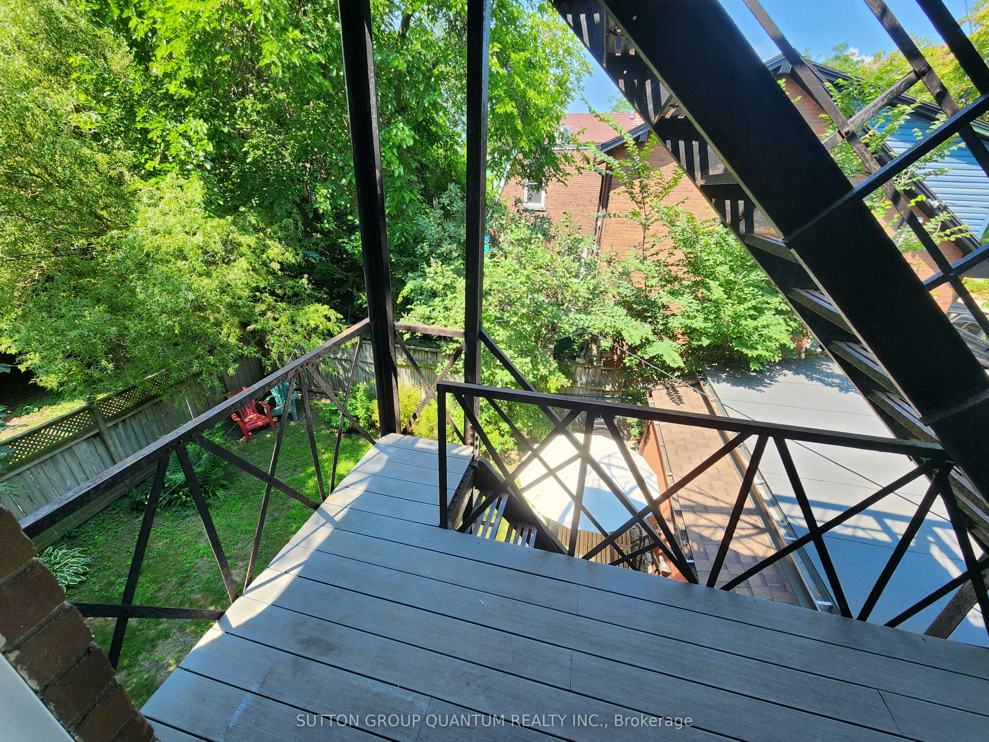 2-28 Boustead Avenue, Toronto, ON, M6R 1Y9 - 8