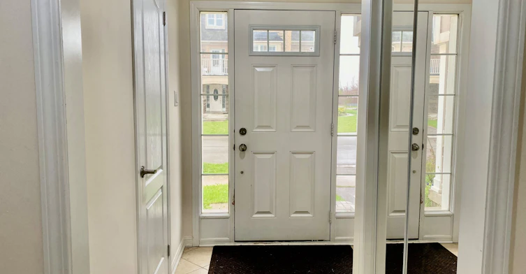 39 Suitor Court, Milton, ON, L9T 8R9 - 2