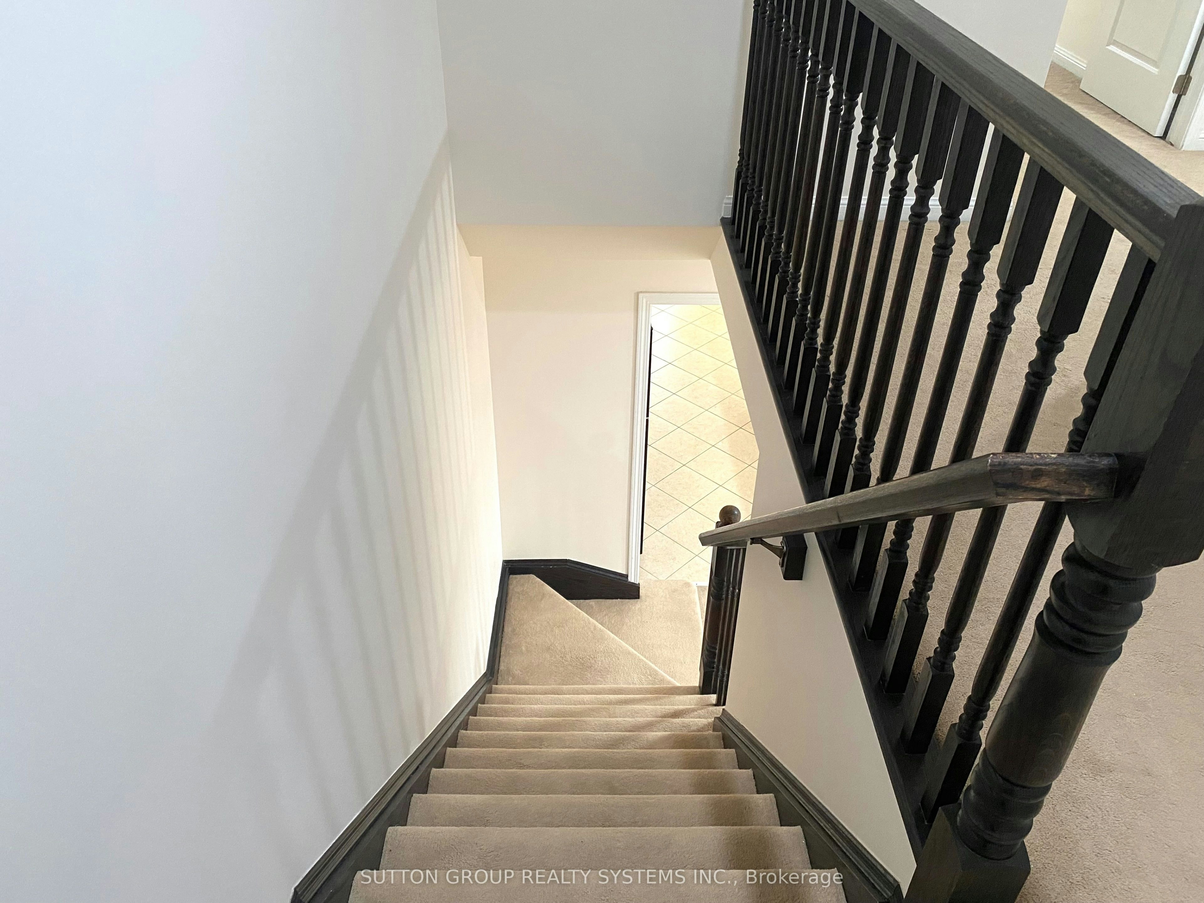 39 Suitor Court, Milton, ON, L9T 8R9 - 12