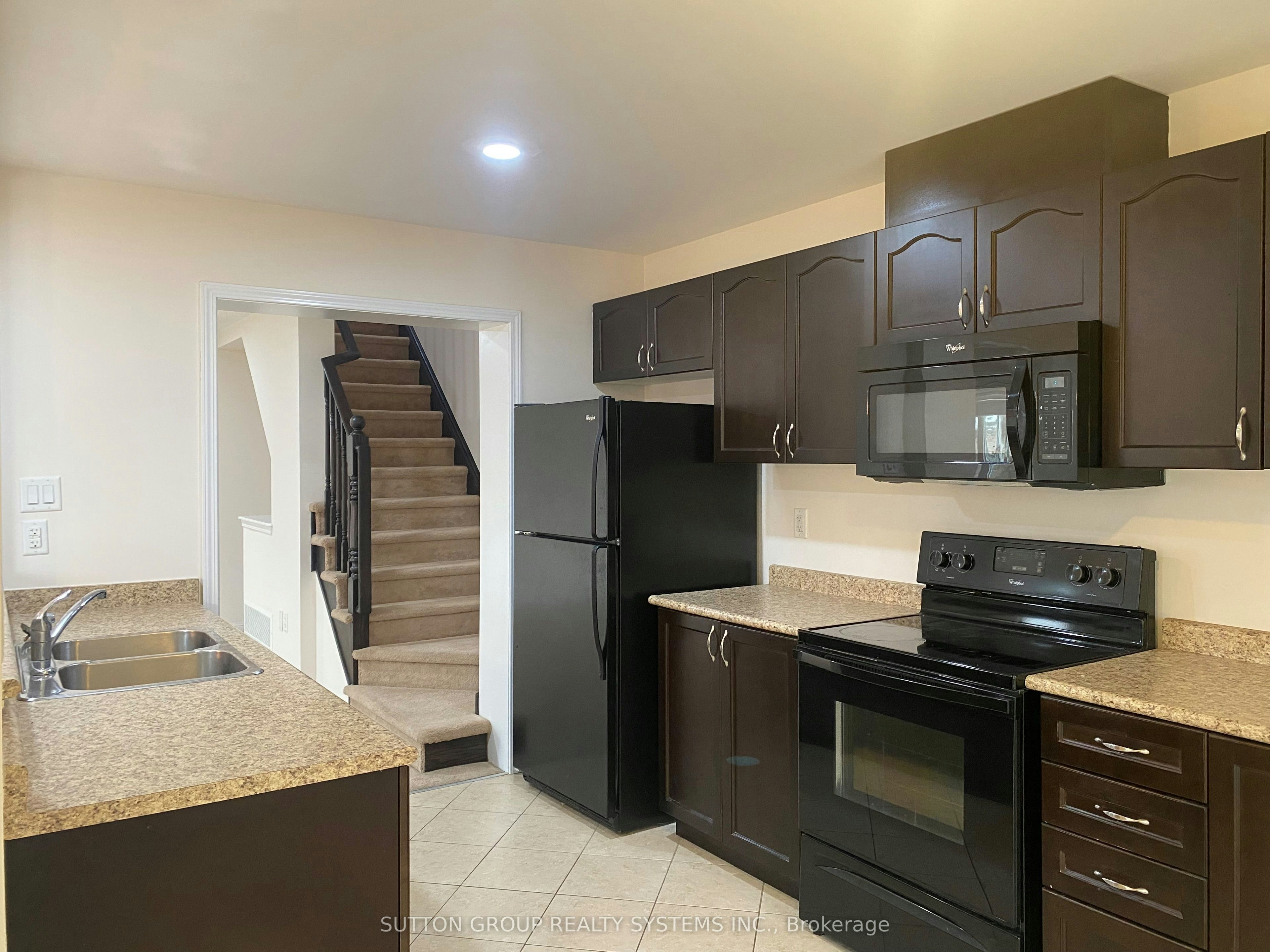 39 Suitor Court, Milton, ON, L9T 8R9 - 10