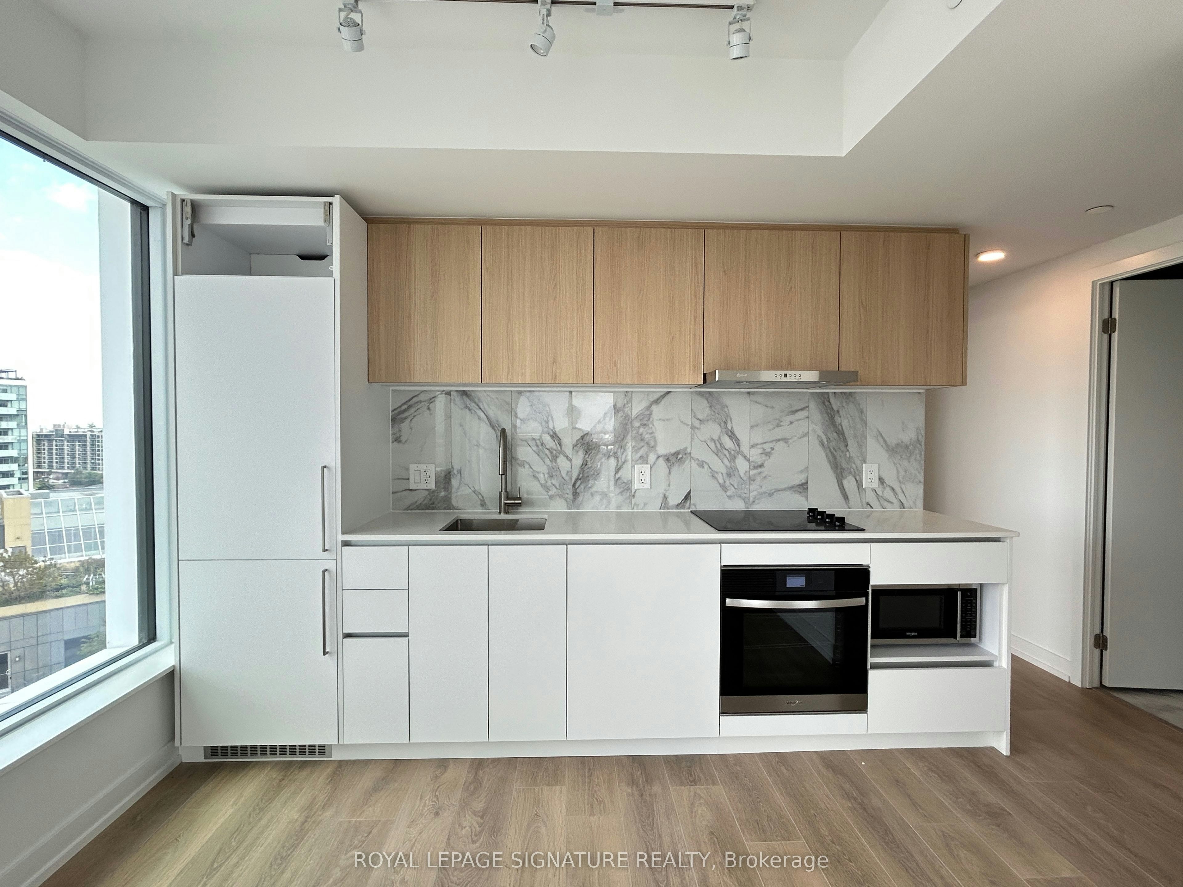 1130-1100 Sheppard Avenue W, Toronto, ON, M3K 0E4 - 2