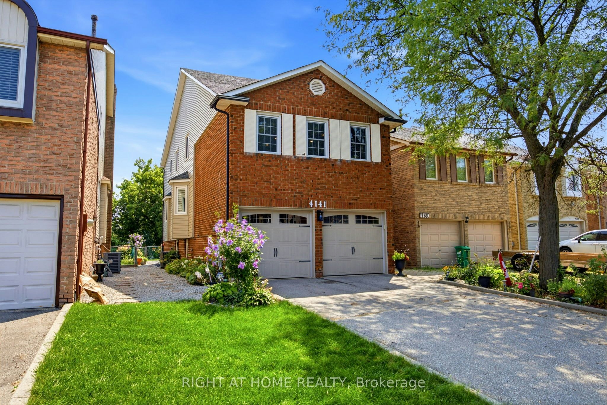 4141 Trellis Crescent, Mississauga, ON, L5L 2M1