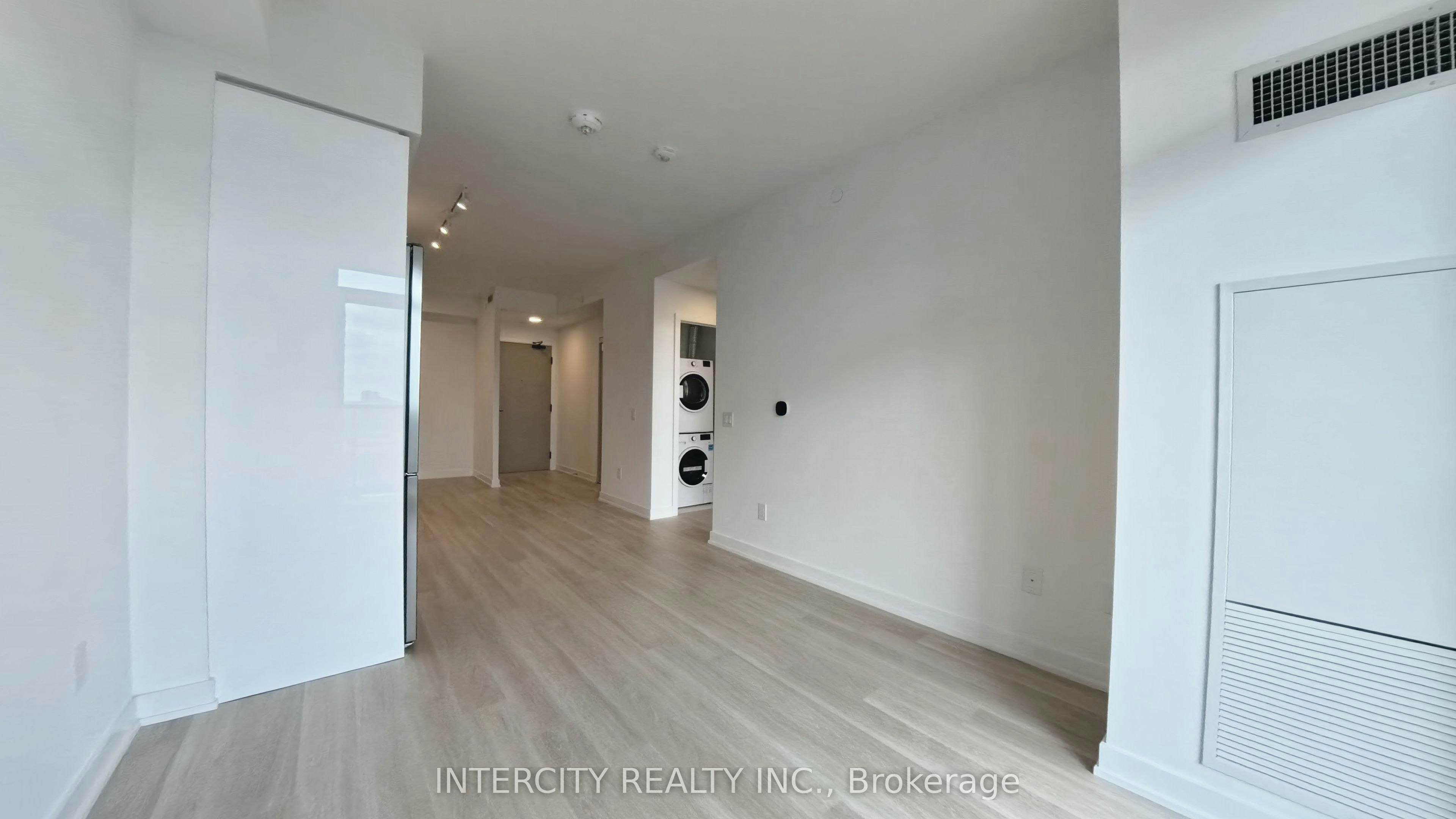 1103-5105 Hurontario Street, Mississauga, ON, L4Z 0C9 - 20