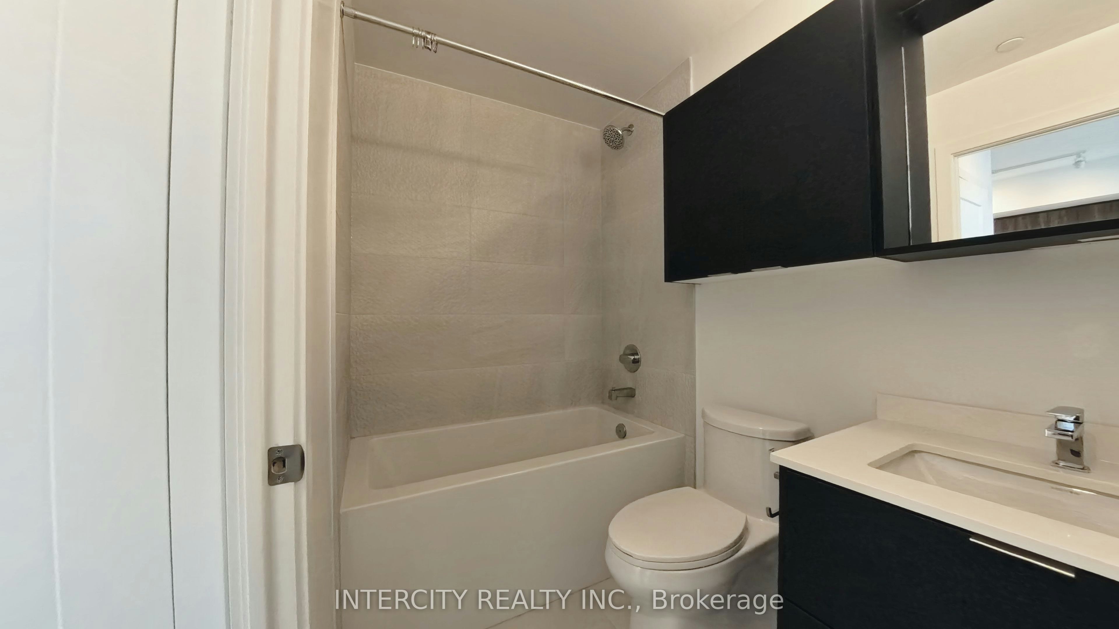 1103-5105 Hurontario Street, Mississauga, ON, L4Z 0C9 - 22