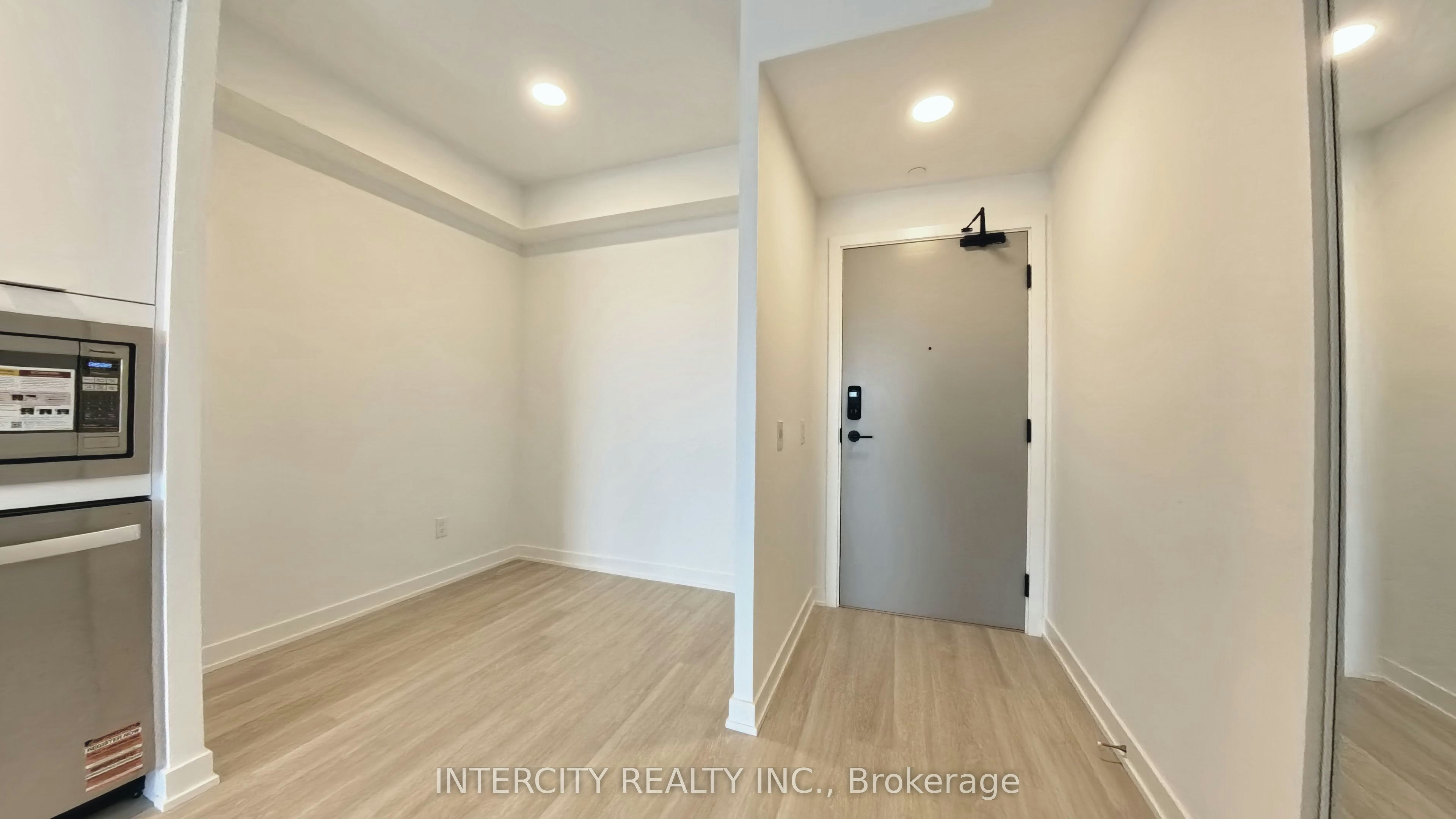 1103-5105 Hurontario Street, Mississauga, ON, L4Z 0C9 - 8
